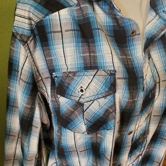 Helix xxl long sleeve button down shirt. Athletic fit. - Picture 2 of 13